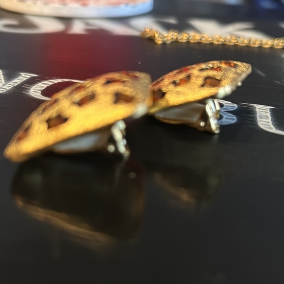 Vtg CRAFT  Brushed Finish Square Earrings Amber Colored Stones Clip-On Earrings - Picture 5 of 6